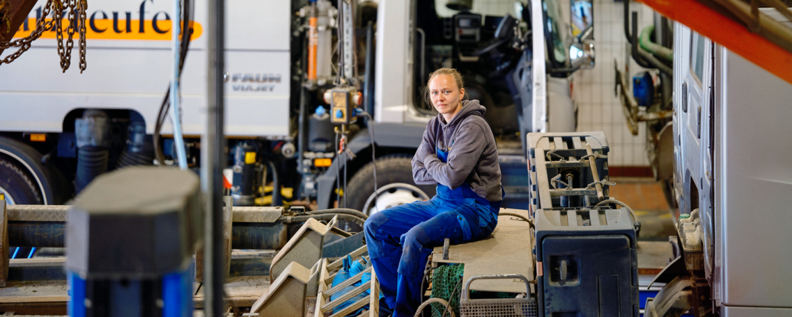 KFZ-Mechatroniker (m/w/d) Schwerpunkt Nutzfahrzeugtechnik | Viersen | Vollzeit, 1. Bild